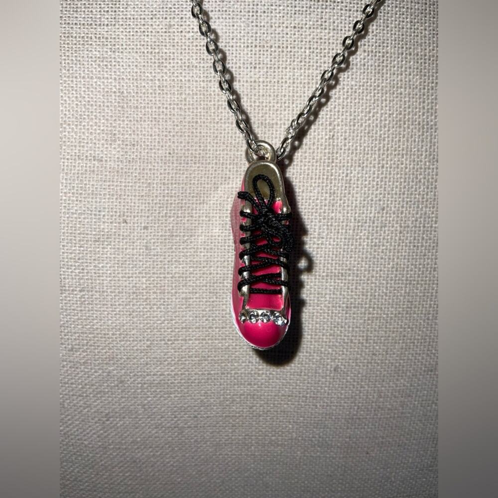 PINK HIGH TOP SNEAKER BLACK SHOELACES CRYSTAL RHINESTONE PENDANT NECKLACE 11”